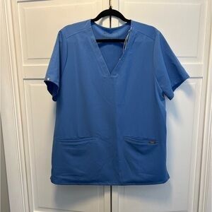 NWT Figs Casma Three-Pocket Scrub Top Size Women’s XL Color Blue